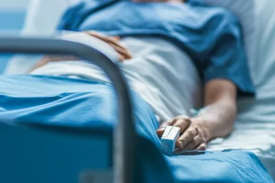 Despite new law allowing hospital clergy visits, some Arizona patients can still face difficulties