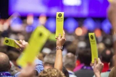 Southern Baptists Refuse to Let Saddleback Church Back into the Denomination for Women Pastors