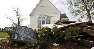 Tornadoes kill at least three people in Oklahoma