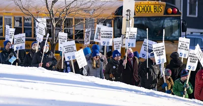 Minneapolis teachers strike for contract changes