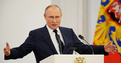 Russia suspends gas to Poland, Bulgaria