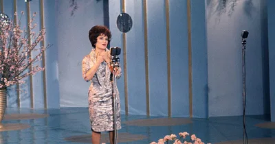 Singer Connie Francis Dead at 87