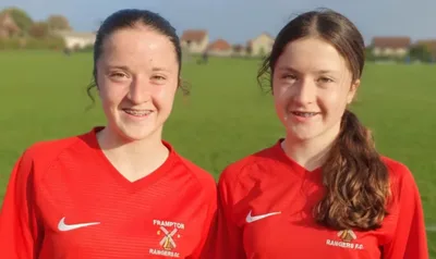 UK twin footballers score for Tearfund