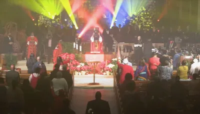 Uproar over Chicago Mass: Did this Christmas Eve liturgy go too far?