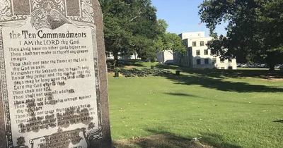 Arkansas appeals removal order for Capitol Ten Commandments
