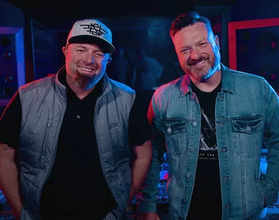Ahead of Easter, Shane & Shane Urge Worship Leaders to Return to Simplicity: 'At our worst, He does His best'