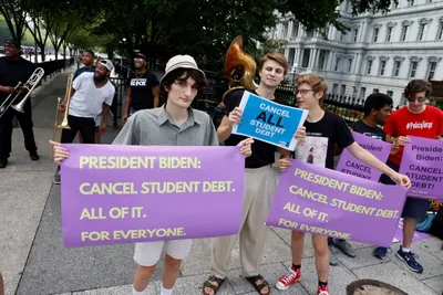 Supreme Court Strikes Down Biden Student Loan Debt Forgiveness Plan