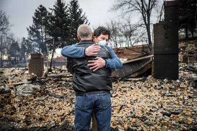 ‘Miracle’ no deaths have been reported as Colorado fire destroys at least 500 homes