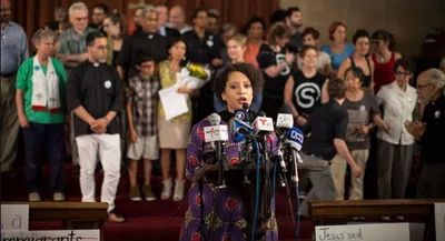 Border Agents Unlawfully Targeted Pastor Ministering to Migrants in Mexico, Judge Rules