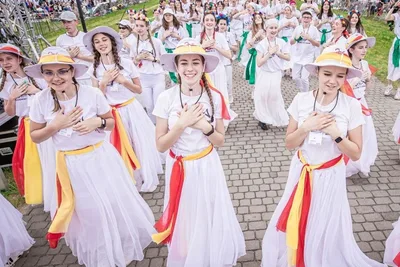22,000 young people pray for peace at Catholic festival in Poland