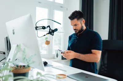 How to Maintain the Perfect Side Hustle Without Burning Out - RELEVANT