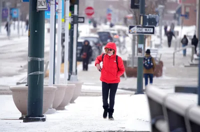 Wintry Weather Disrupts Travel Across the Heartland