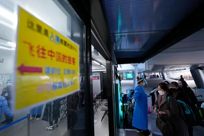 'Lightning Speed': US Health Experts Assessing Impact of China's Rapid New COVID Spike