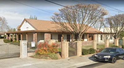 Father fatally shoots 3 daughters, chaperone inside church then kills himself