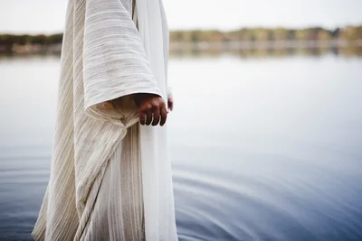 Why Multitudes Ignore the Miracle-Working Messiah