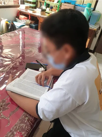Indonesia: Drawn to Jesus by a Familiar Song