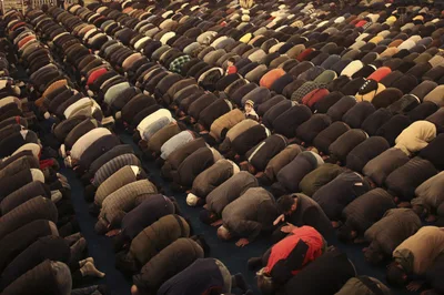 Ex-Muslim Shares Jesus After Muslims Take Over Times Square and 1,500-Year-Old Turkish Church for Ramadan Prayer