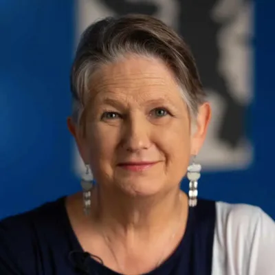 Broadcaster Tells How Cancer Brought Her Closer to God