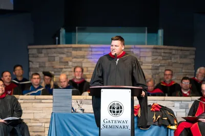 FIRST-PERSON: Three benefits of my distance learning seminary experience | Baptist Press