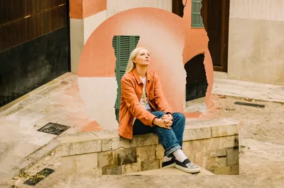Don’t Let Your Loneliness Lower Your Dating Standards - RELEVANT