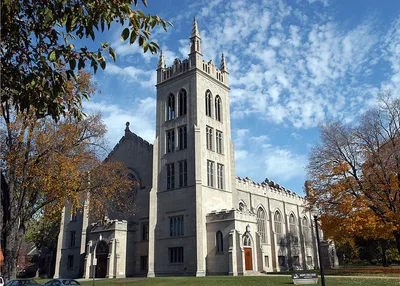 Two Christian Colleges Extend Employment Benefits to Same-Sex Spouses