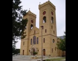 Kansas school upholds Catholic identity, fosters vocations