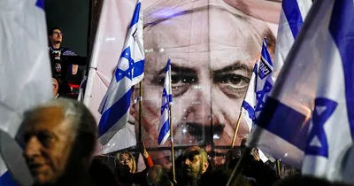 Netanyahu delays judicial overhaul after protests