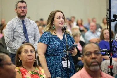 Texas Baptists Affirm Women in ‘Ministerial’ Roles as SBC Debate Moves to States
