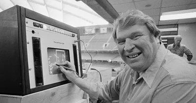 Football sportscaster John Madden dies