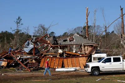 Tornadoes, Wildfires, Blinding Dust Sweep across U.S. as Massive Storm Leaves at Least 35 Dead | Baptist Press