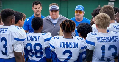'Home Team' stars Kevin James, Taylor Lautner say Netflix film highlights importance of fathers