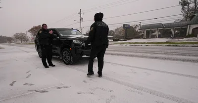 Dangerous winter storm system sprawls across U.S.