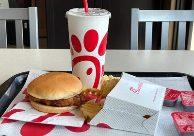 Ex-Chick-fil-A Worker Shares Most ‘underrated’ Menu Items, ‘hacks’ in Viral Video