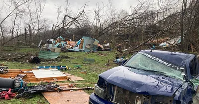At least 5 dead after tornado in Missouri