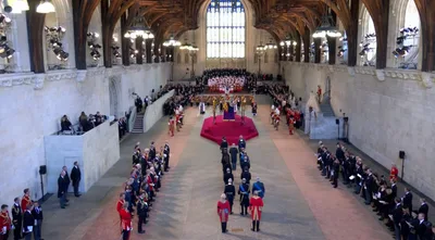 Poignant Service Marks Start of Queen's Lying in State