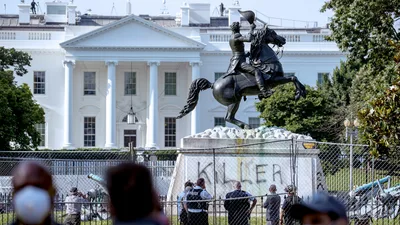 Venezuelan Warns US: Socialist Destruction Starts with Tearing Down Statues and Censoring Everything