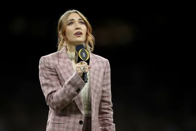 Lauren Daigle Says She Found Healing in Music amid Mental Health Scare, Panic Attacks