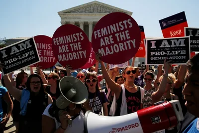 Pro-lifers counter abortion activists' 'summer of rage' with 'summer of service'