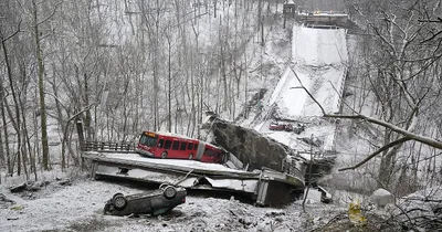 Pittsburgh commuters rescued from collapsed bridge