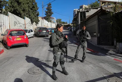 Israeli Woman Stabbed in Suspected Terror Attack