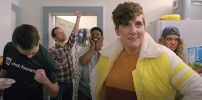 Platform behind 'The Chosen' releases season 2 of clean sitcom 'Freelancers': 'People really want to laugh'