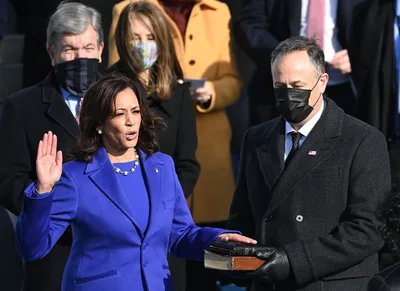 Wearing purple, ‘Amazing Grace,’ few protests: 5 notable things that happened on Inauguration Day