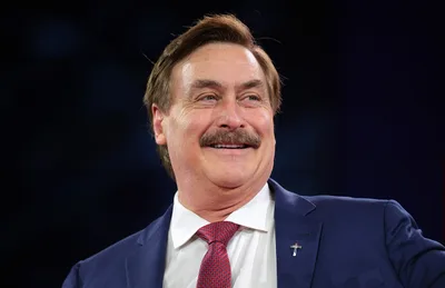 MyPillow CEO Mike Lindell Announces Run for Minnesota Governor: 'I'm still standing'