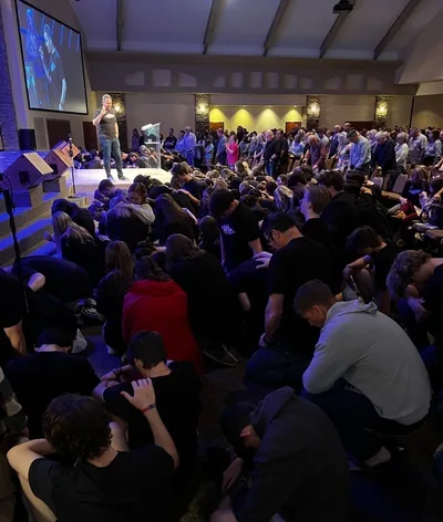 ‘A spirit of devoted worship’: 1,300 Youth Gather for Discipleship Event at Georgia Church