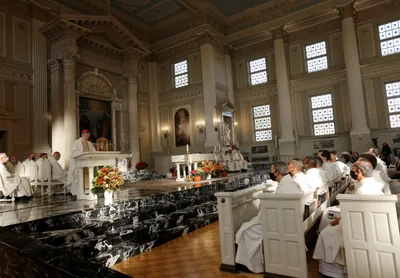 Mundelein Seminary in Illinois marks 100 years of forming priests | Crux Now