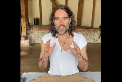 Russell Brand Calls Baptism 'incredible, profound experience'