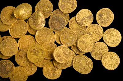 Archaeologists Discover Byzantine Era Gold Coins in Historic Northern Israel Park