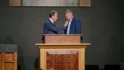 Sunday Night Rally at Church in Doug Wilson’s Denomination Targets Adam Hamilton’s Faith