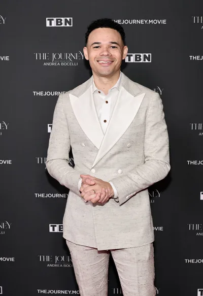 Tauren Wells Announces Plans to Open New Church in Texas