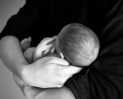 Transgender, Biological Male Breastfeeds Using Toxic Drug Banned by FDA